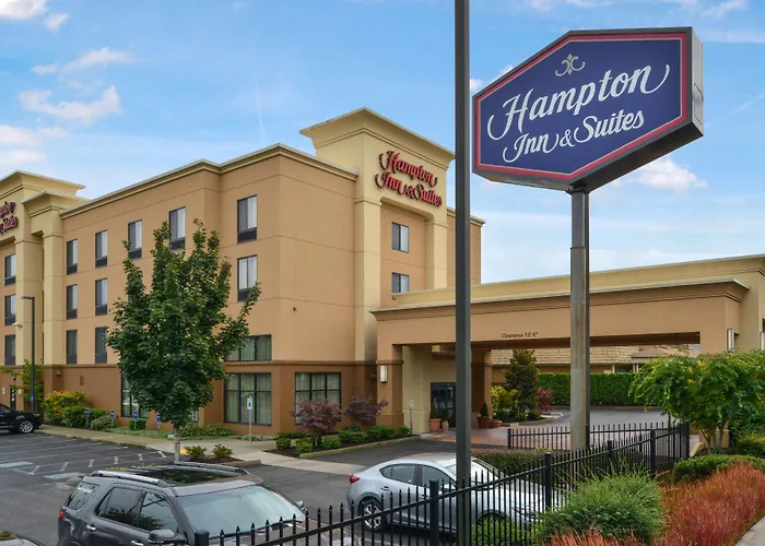 Hampton Inn & Suites Tacoma-Mall