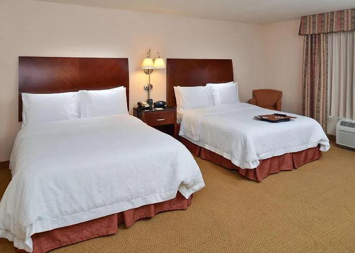 Hampton Inn & Suites Tacoma-Mall