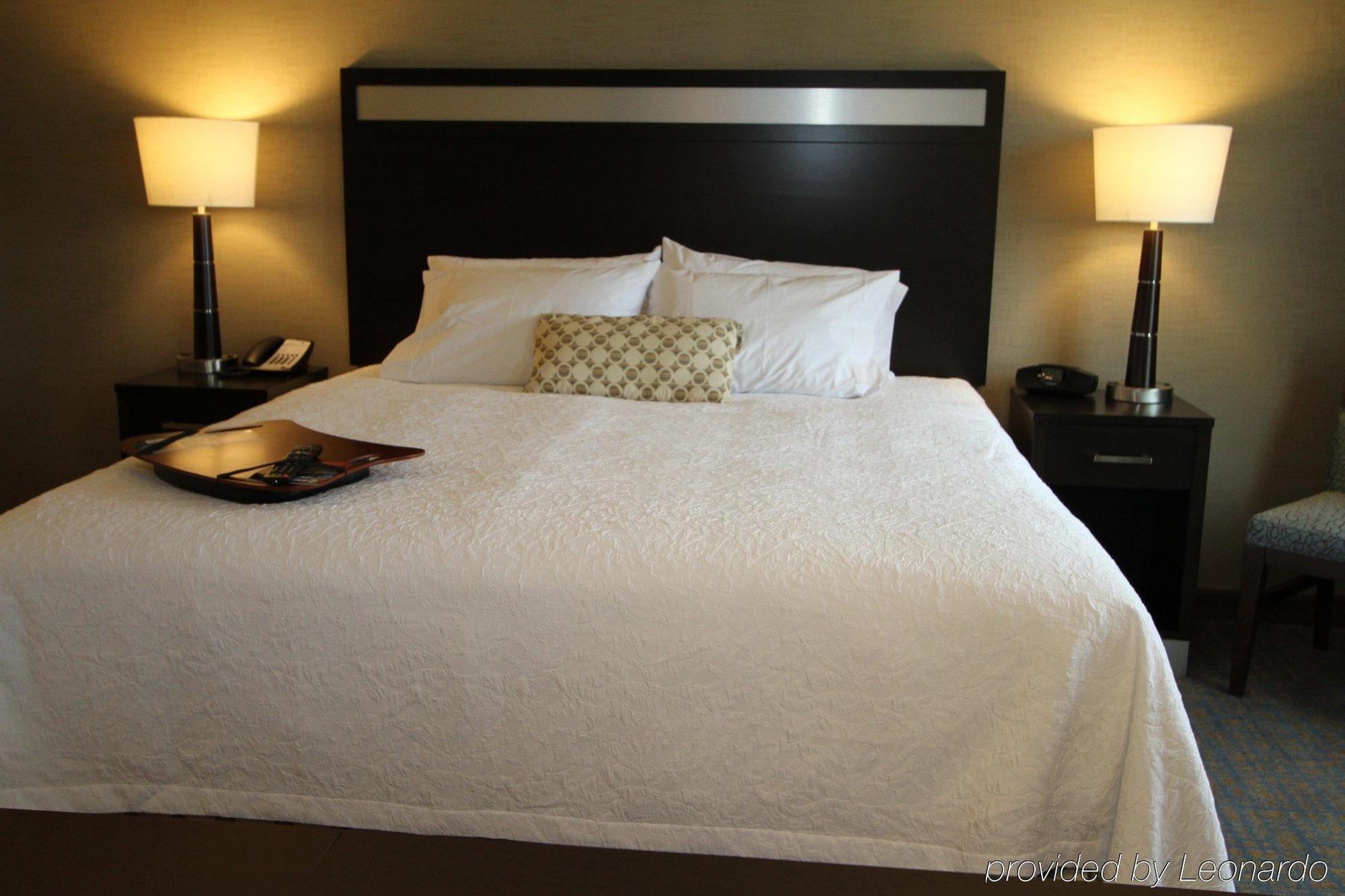 Hotel Hampton & Tacoma