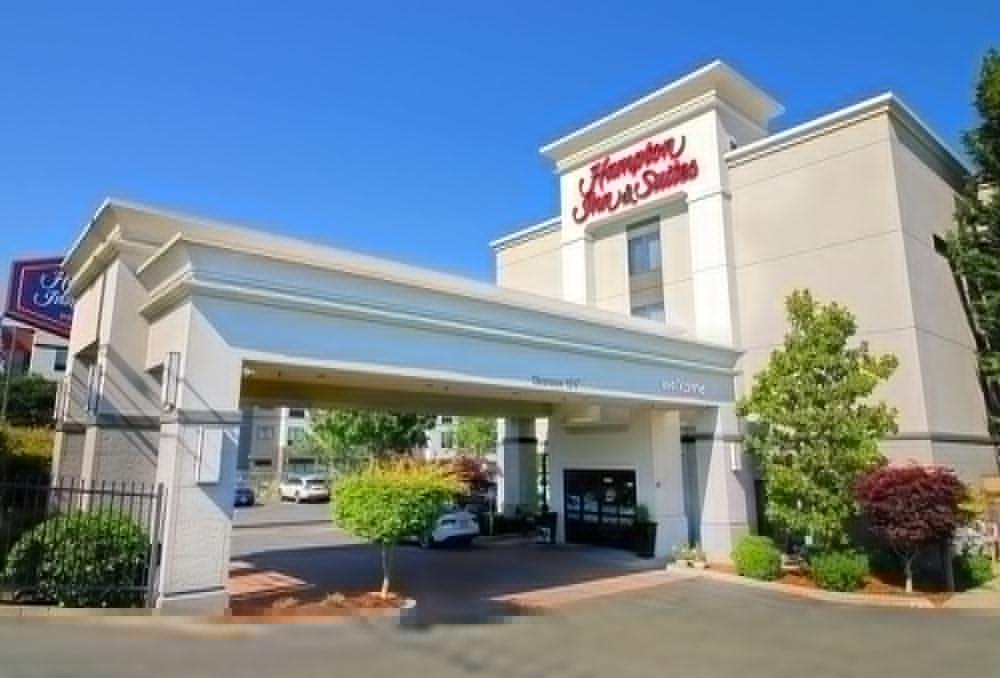 Hampton & 3* Tacoma